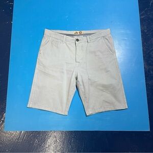 Stylish Men's Flat Front‎ Shorts in Light Gray